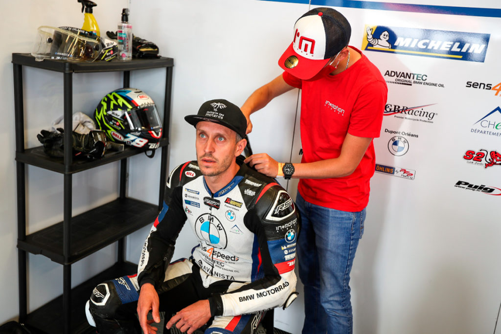 Airbag moto et pilotage sur piste, une protection indispensable