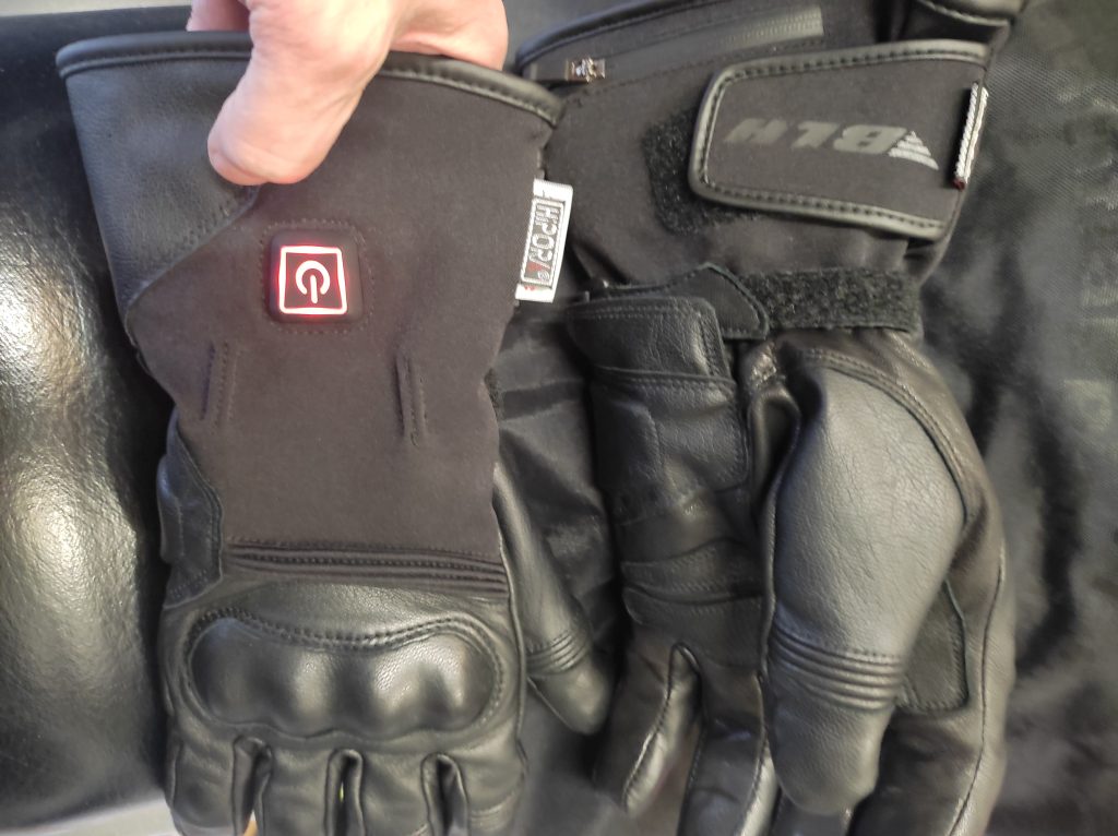 Les Gants Chauffants Numéro 1 pour la Moto ! – Warm Up