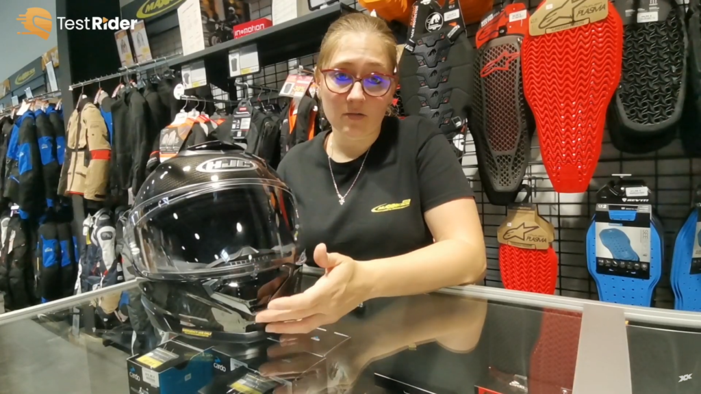 présentation des ventilation du casque hjc rpha 71 carbon