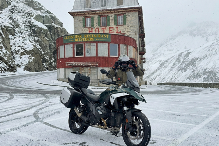 Rouler à Moto en Hiver : Le Guide Ultime pour Survivre au Froid